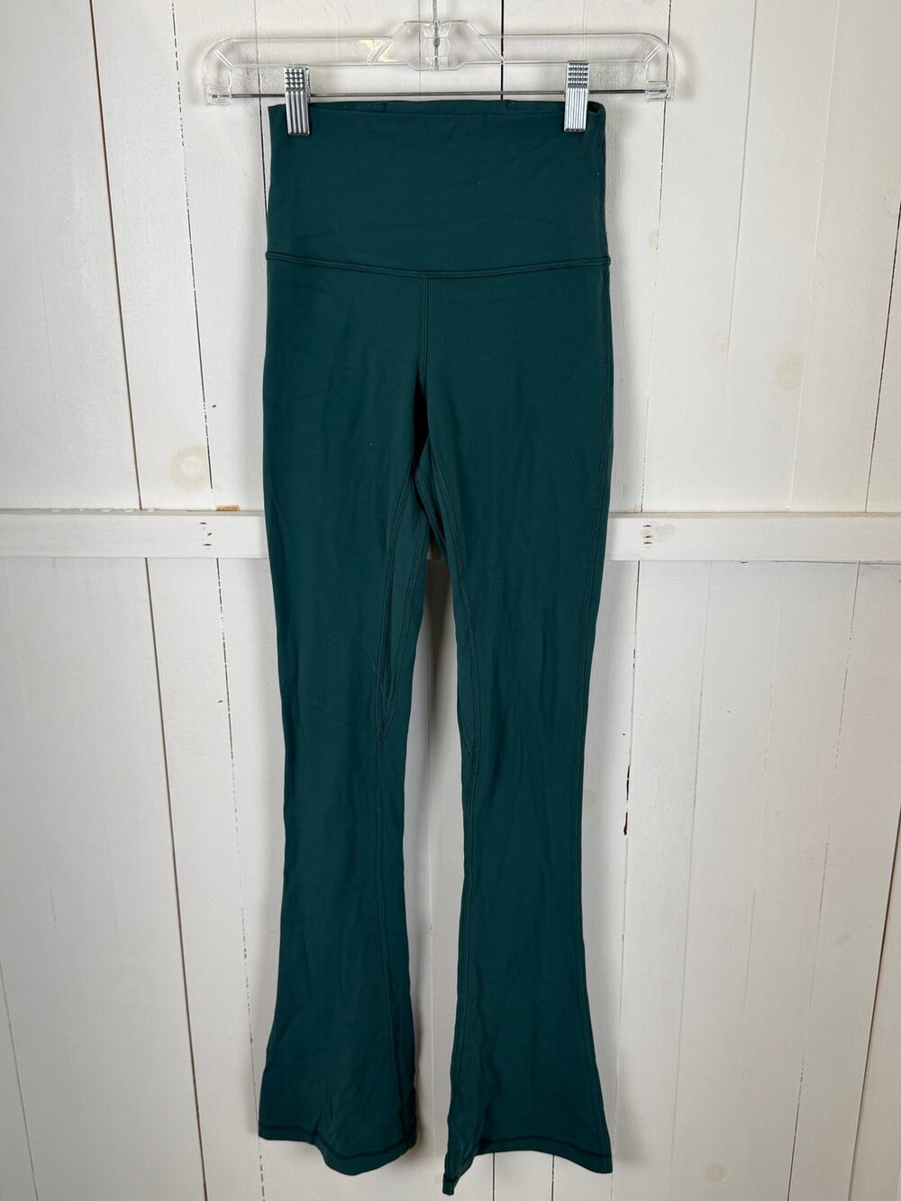 Lululemon Green Sweatpants Women's Size 2 Nylon Pre-Owned
